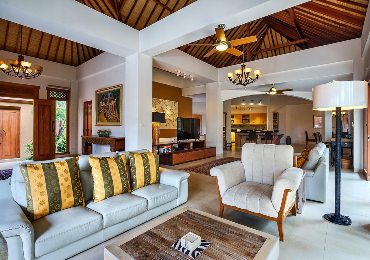 Villa Kembar Ubud  Exterior photo